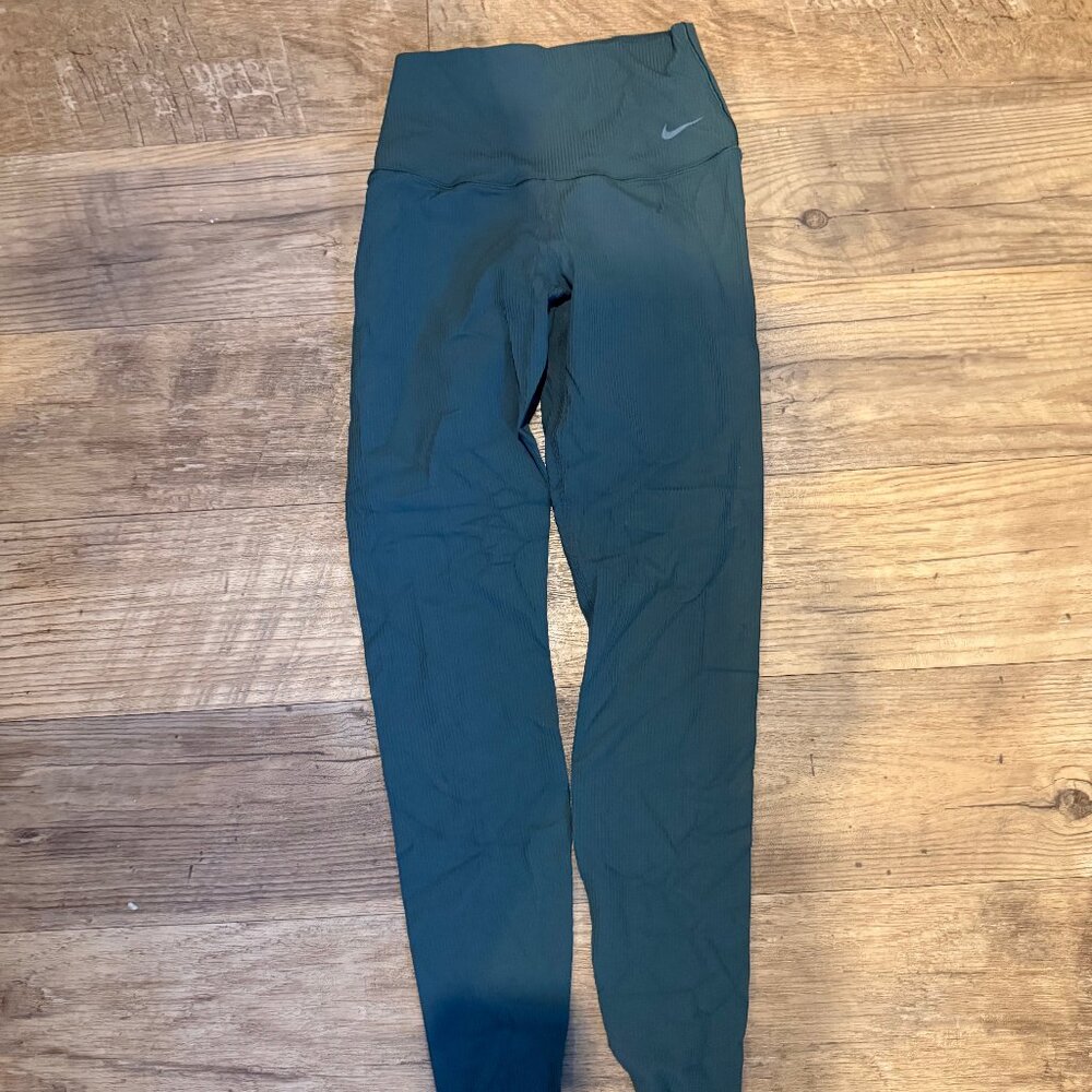 Nike Zenvy  High-Waisted 7/8 Legging - Women's Light Green
